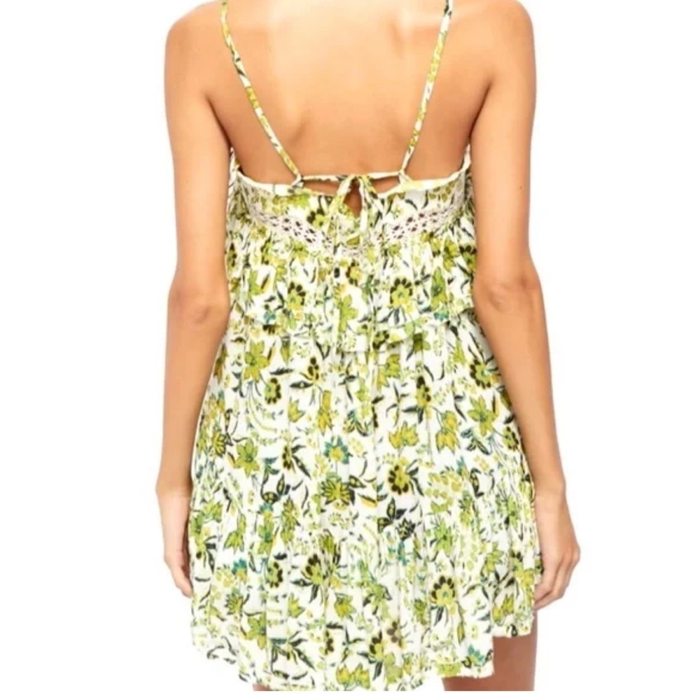 Free People Floral Tie-Front Mini Dress 🌿 Lace, bright green pattern, size M - Picture 3 of 9